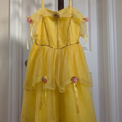 NWT Disney Store Belle Dress/Costume Beauty & the Beast Size XS  4-5