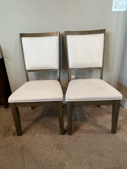 Dining Room Chair Set