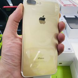 ⌚️⌚️⌚️iPhone 7 Plus 32gb Factory Unlocked With Warranty 