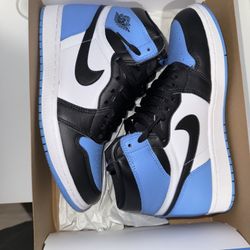 2023 Air Jordan 1 Retro High OG UNC Toe