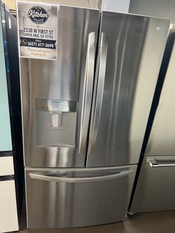 NEW OPEN BOX LG FRENCH STYLE REFRIGERATOR
