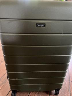 Wrangler 29inc Luggage Cup Holder And Phone Charger