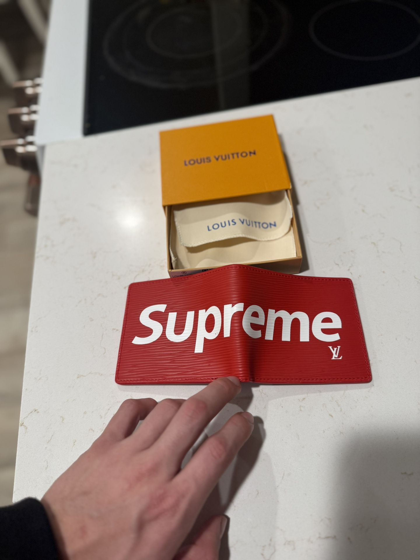 Supreme Louis Vuitton Men’s Wallet