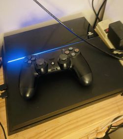 PS4 w/ 5 games