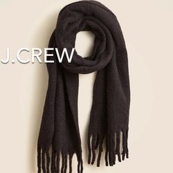 (NEW) (1 AVAILABLE) WOMEN’S J.CREW BLACK BRUSHED WOVEN SCARF - SIZE: ONE SIZE 