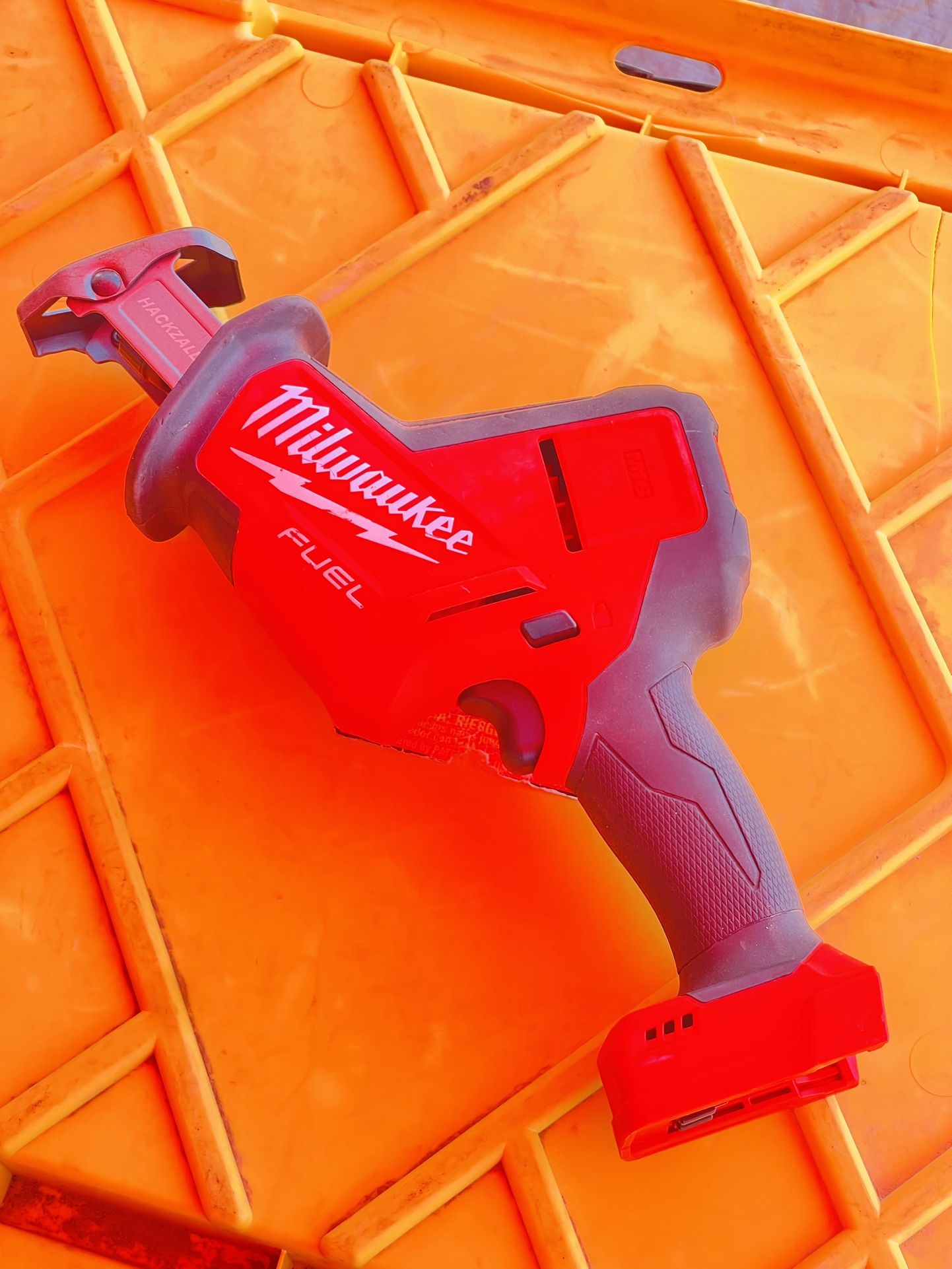 Milwaukee M18 FUEL 18V Lithium-Ion Brushless Cordless HACKZALL Reciprocating Saw (Tool-Only)