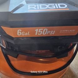 Rigid 6 Gallon Air Compressor 