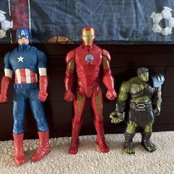 Action Figures - Iron Man, Captain America And Hulk