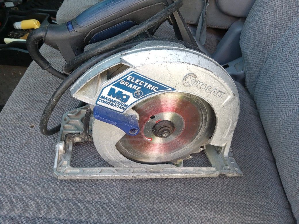 Kobalt 15a Circular Saw