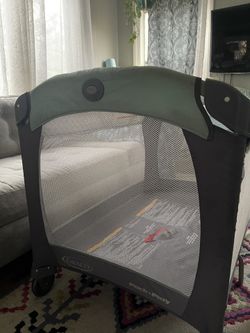 Graco Play Pen (grey)