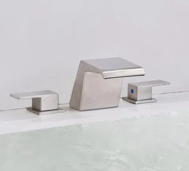 Widespread Waterfall Roman Tub Faucet, 2 Handle Bath Tub Faucet Set with Quickly  Nickel F10B