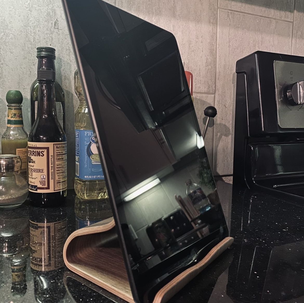 Modern Wood Apple iPad Stand (Any Tablet)