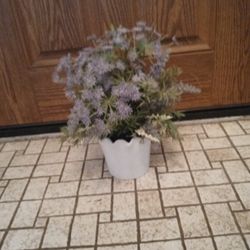 Decorative Artificial Purple Flowers In White Glass Vase ,16 Inches Tall With Flowers 
