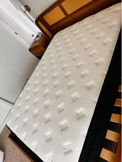 Full mattress