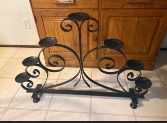 Black Wrought Iron Multi-Candle Holder Stand