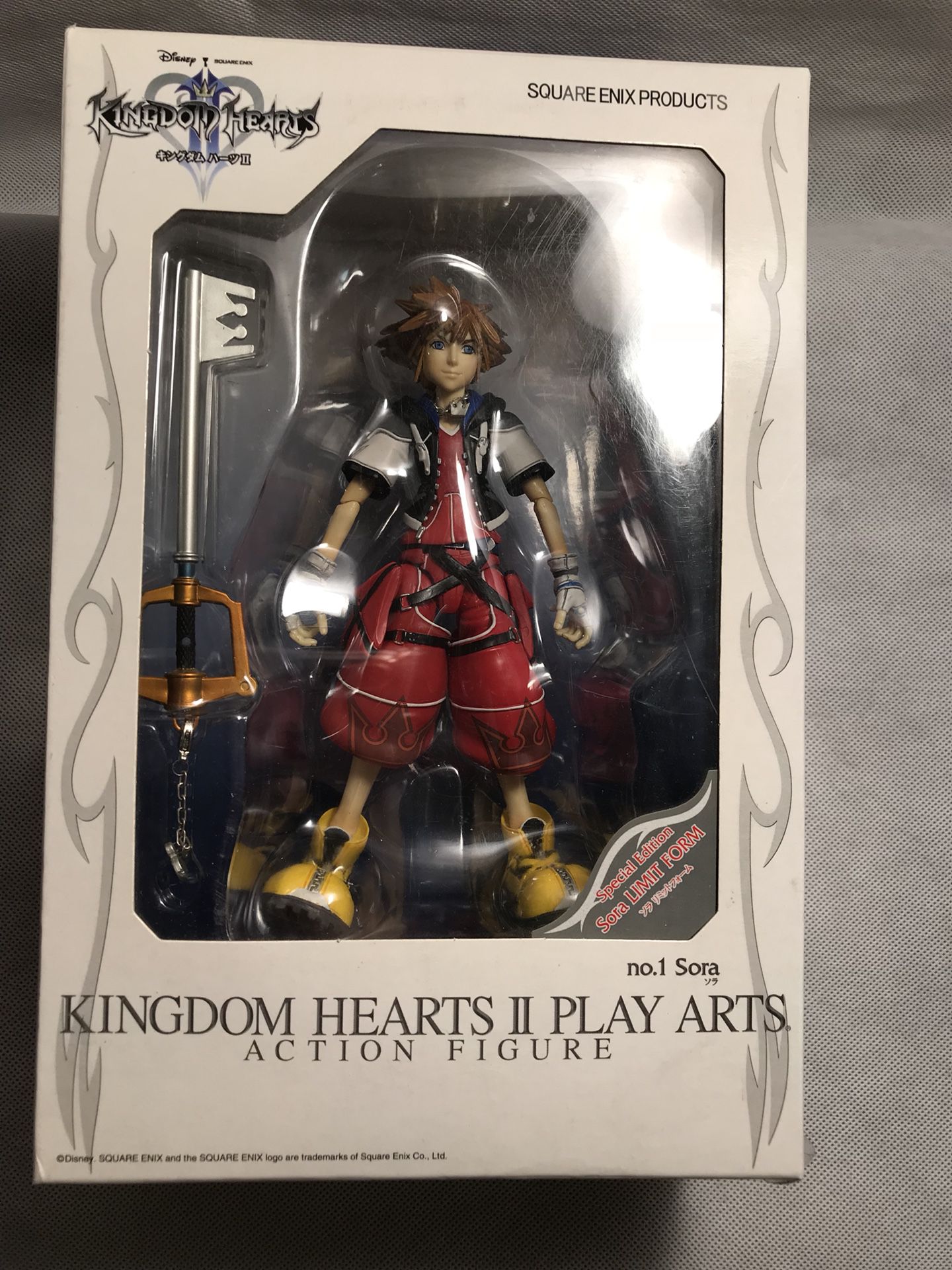 Diamond Comic Distributors, Inc. Kingdom Hearts 2 Action Figures Collection  Set