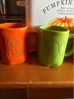 Rae Dunn mugs