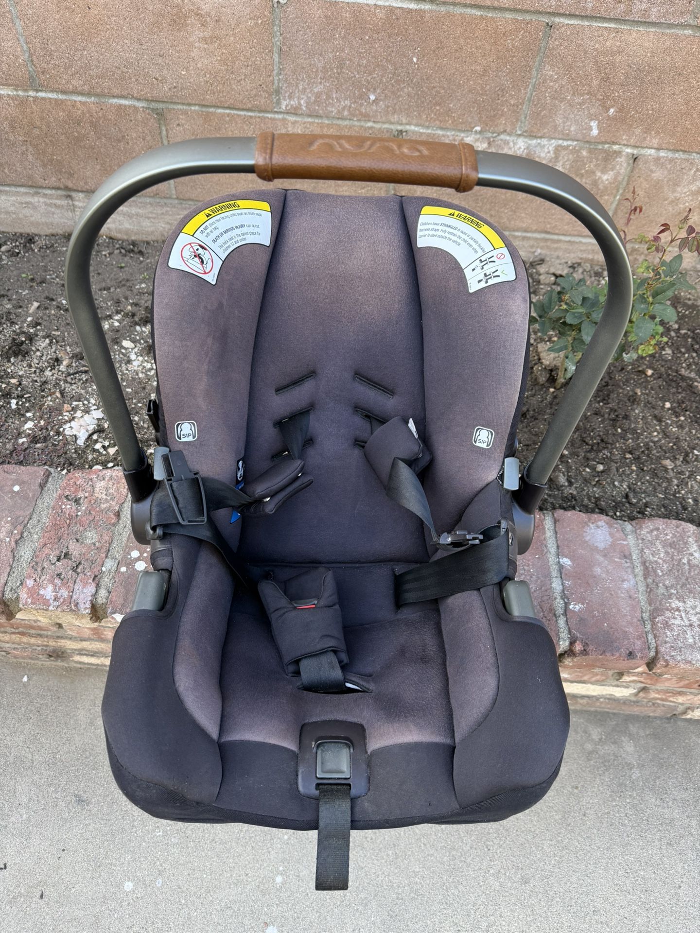 2023 Nuna PIPA rx Infant Car Seat with Base (No Canopy)