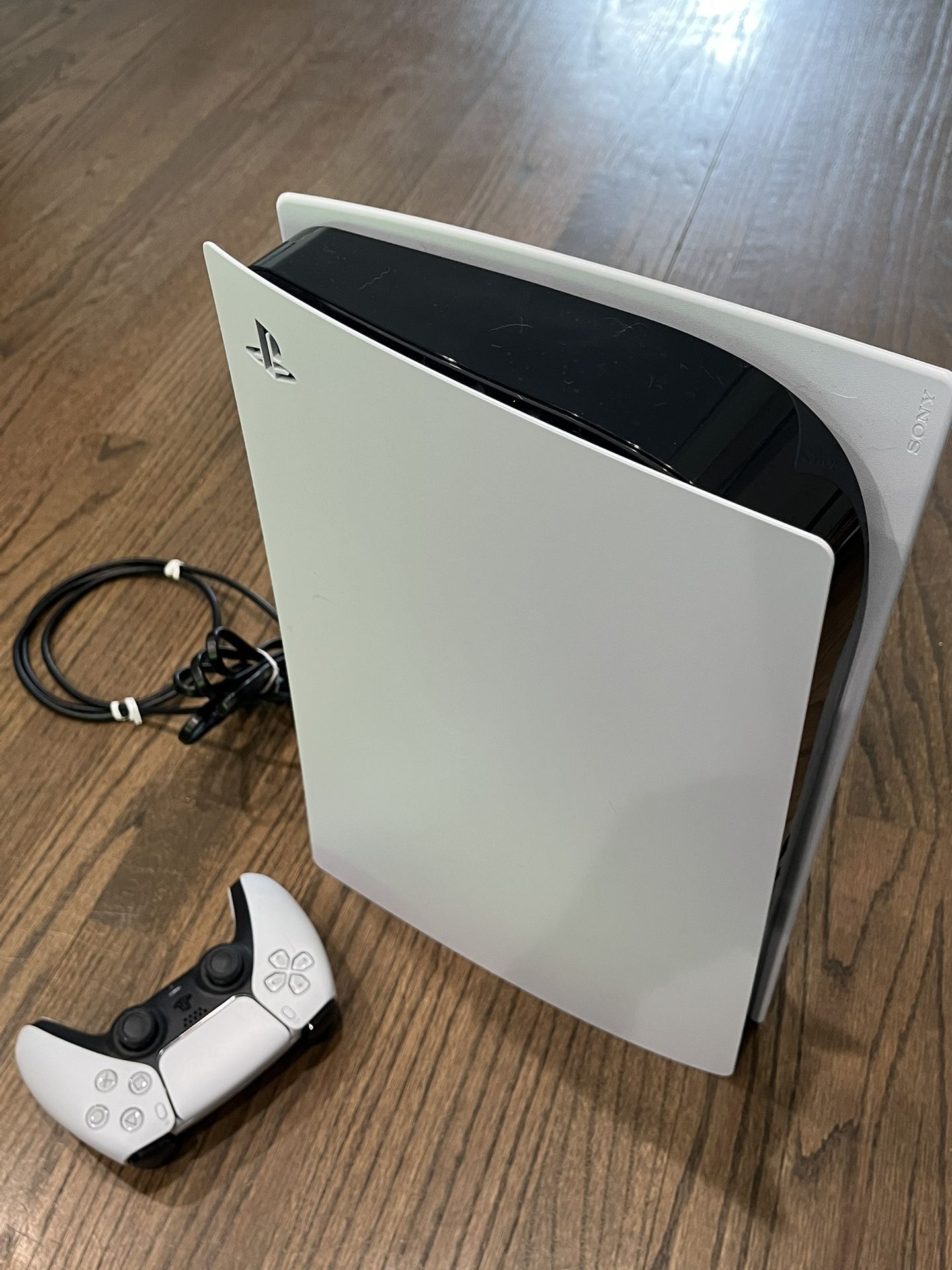 PS5 (Model: CFI-1215A)