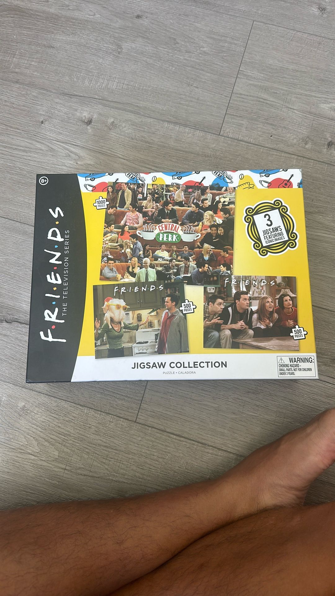FRIENDS jigsaw Puzzle Collection