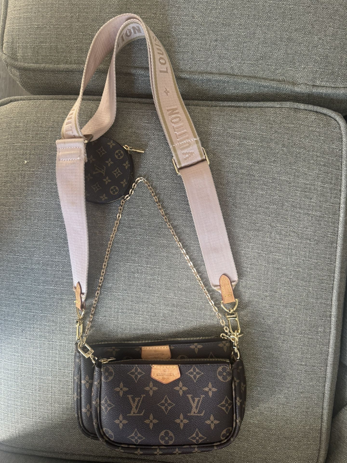 Louis Vuitton Purse
