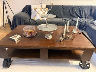 Schlenker coffee table