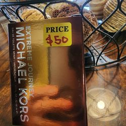 Colognes And Perfumes 