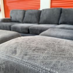 Grey Ashley Furniture L-Shape Sectional With Matching Ottoman