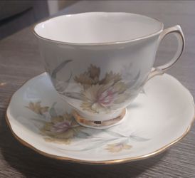 ​Vintage Royal Albert "Memory Lane" Bone China Teacup & Saucer Set