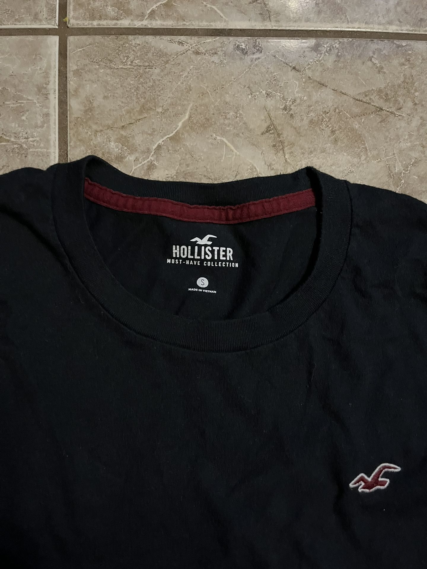 Small Men Hollister Shirt