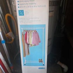 Clothing racj