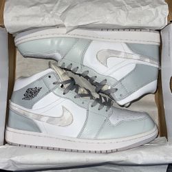 Jordan 1 Mid Camo Grey