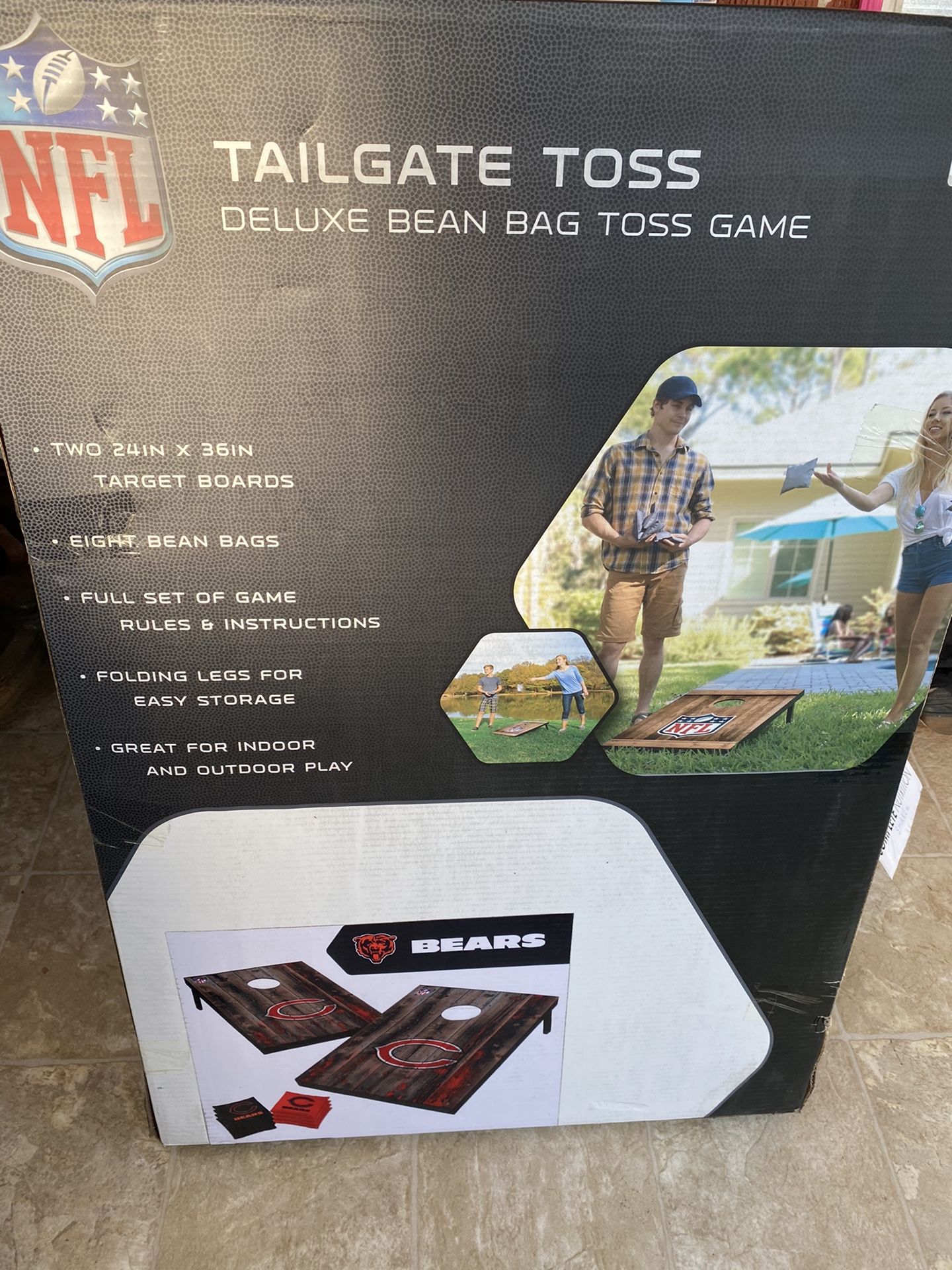 New Chicago Bears cornhole/bag toss game