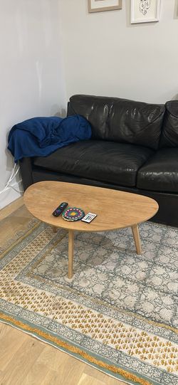 Coffee Table (read description)
