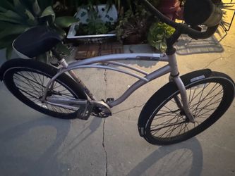 beach cruiser bike