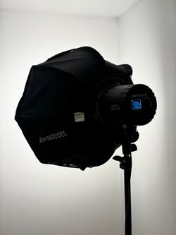 U60-B Bi-Color LED 1-Light Softbox Kit