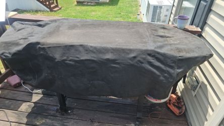 Members market large flat top grill
