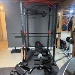 Squat Rack And Weight Bench