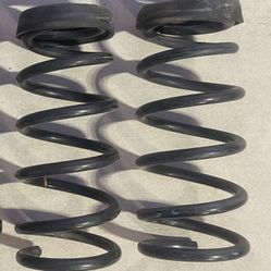 Pair Rear Coil Springs for 03-08 Honda Pilot
