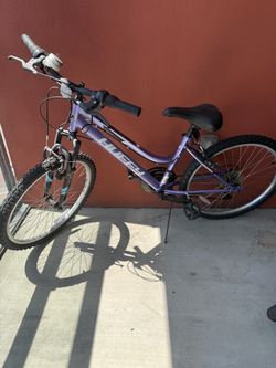 Girl bike