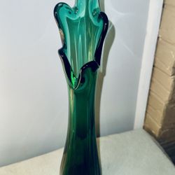 Hard To Find size And Color Highly Sought Evergreen Or Emerald. 15” Tall 5 Finger Swung Glass Vase