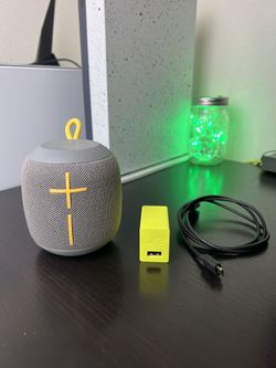 UE (Ultimate Ears) Wonderboom Portable Bluetooth Speaker