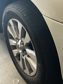 Toyota sequoia