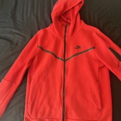 Red Nike Tech Fleece