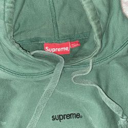 Supreme Hoodie