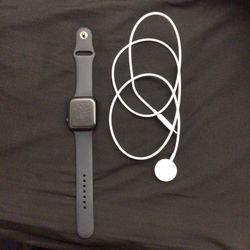 Apple Watch SE (no box with charger).