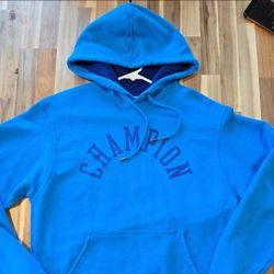 Champion Pullover Hoodie 