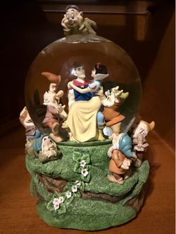 Beautiful Vintage Disney Musical Globes