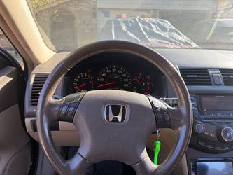 2005 Honda Accord Hybrid