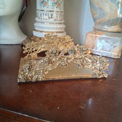 Vintage GLOBE 24 KT. Gold Plated Vanity Roses Napkin/Towel Holder Tray 
